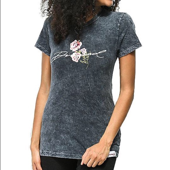 DIAMOND SUPPLY CO
WOMENS ROSE GARDEN TEE Size M - Picture 1 of 11